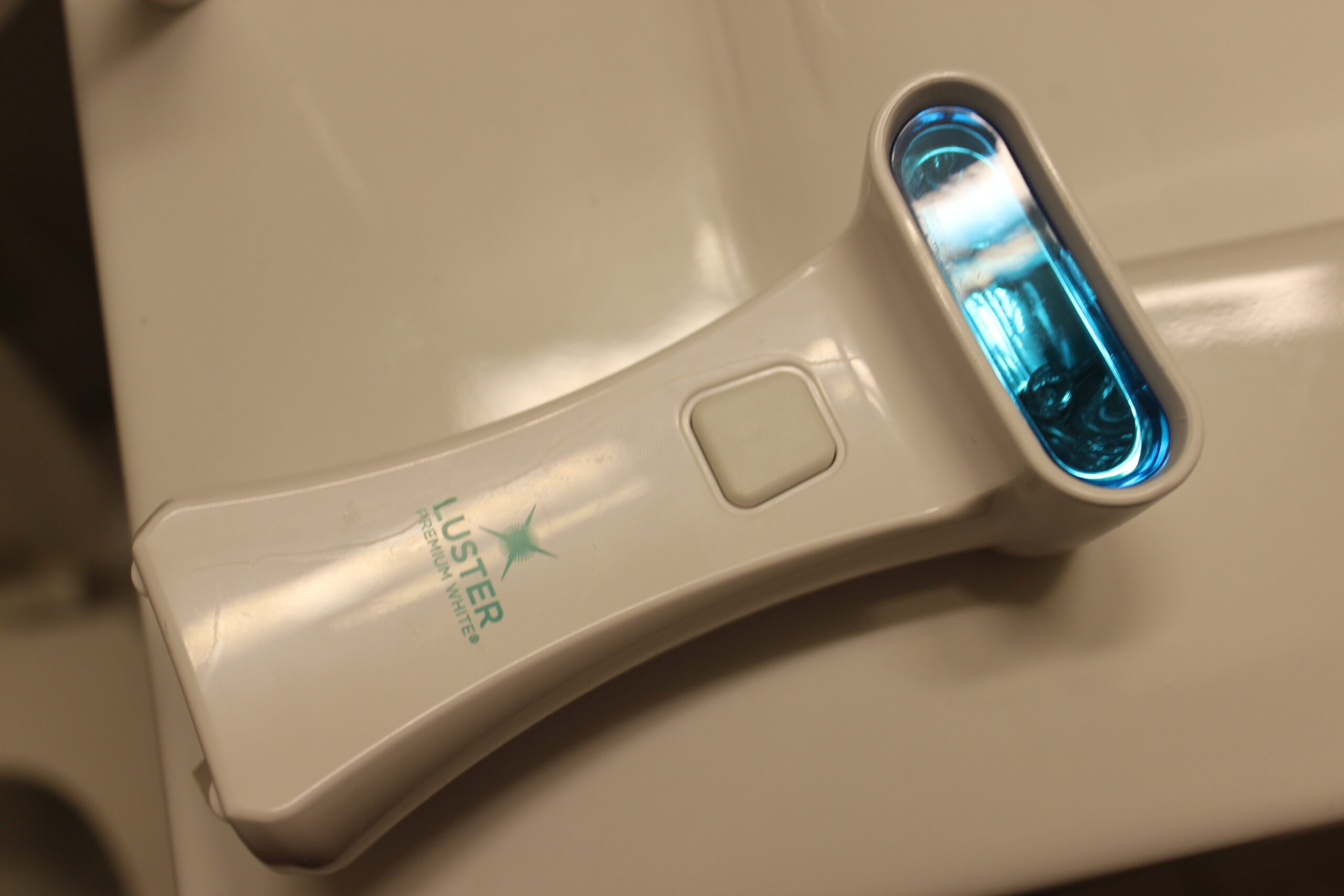 Luster Premium White’s Pearl Infused Pro Light Dental Whitening System